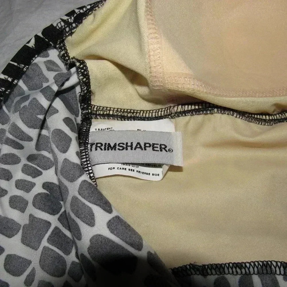 TRIMSHAPER Black White One-piece Swimsuit Size 16 - Picture 4 of 5